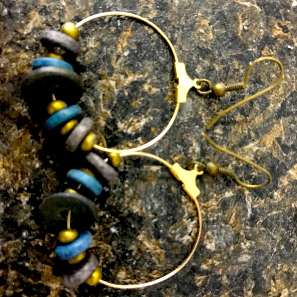 Blue/grey earrings